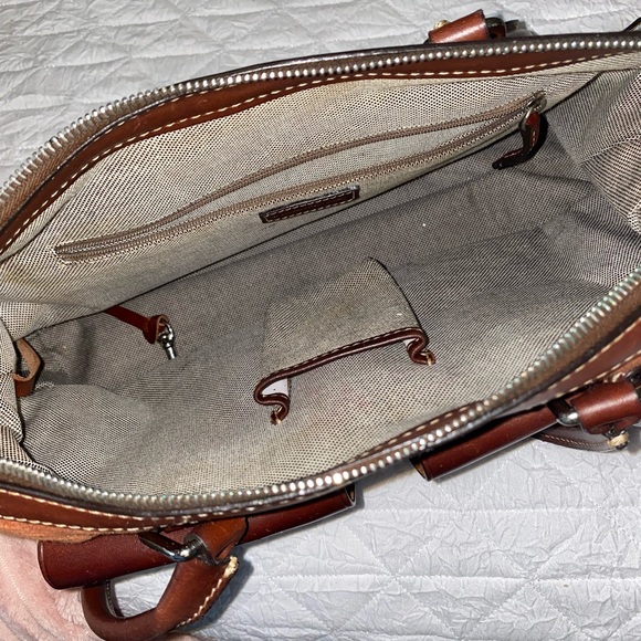 Vintage Dooney and Bourke bag - Picture 7 of 7